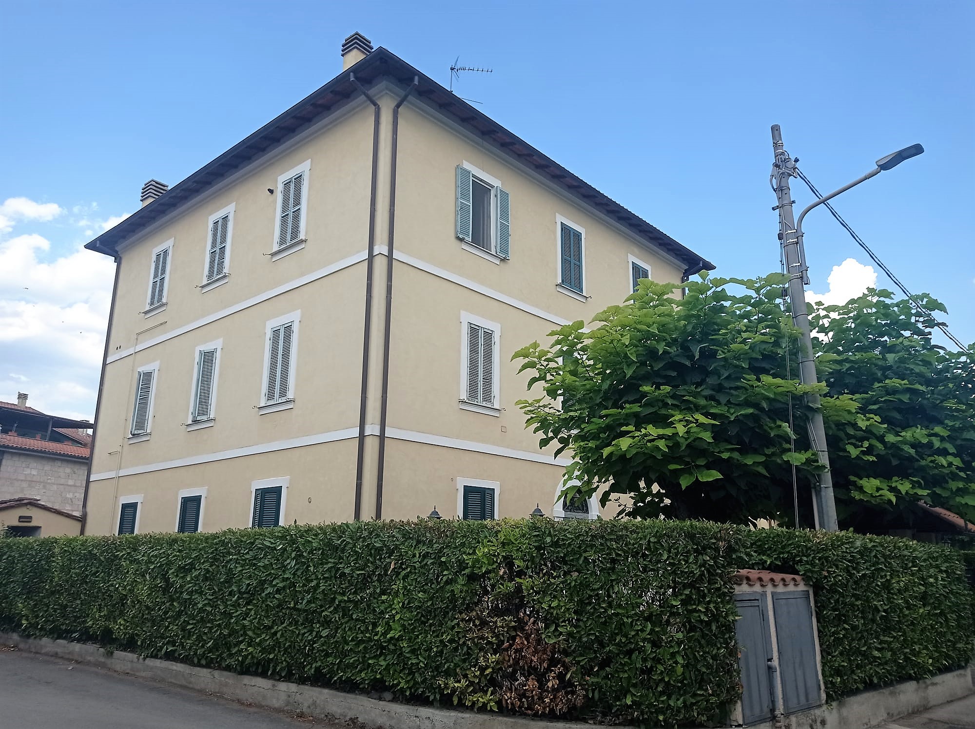 Trilocale arredato a 1 km dal centro città