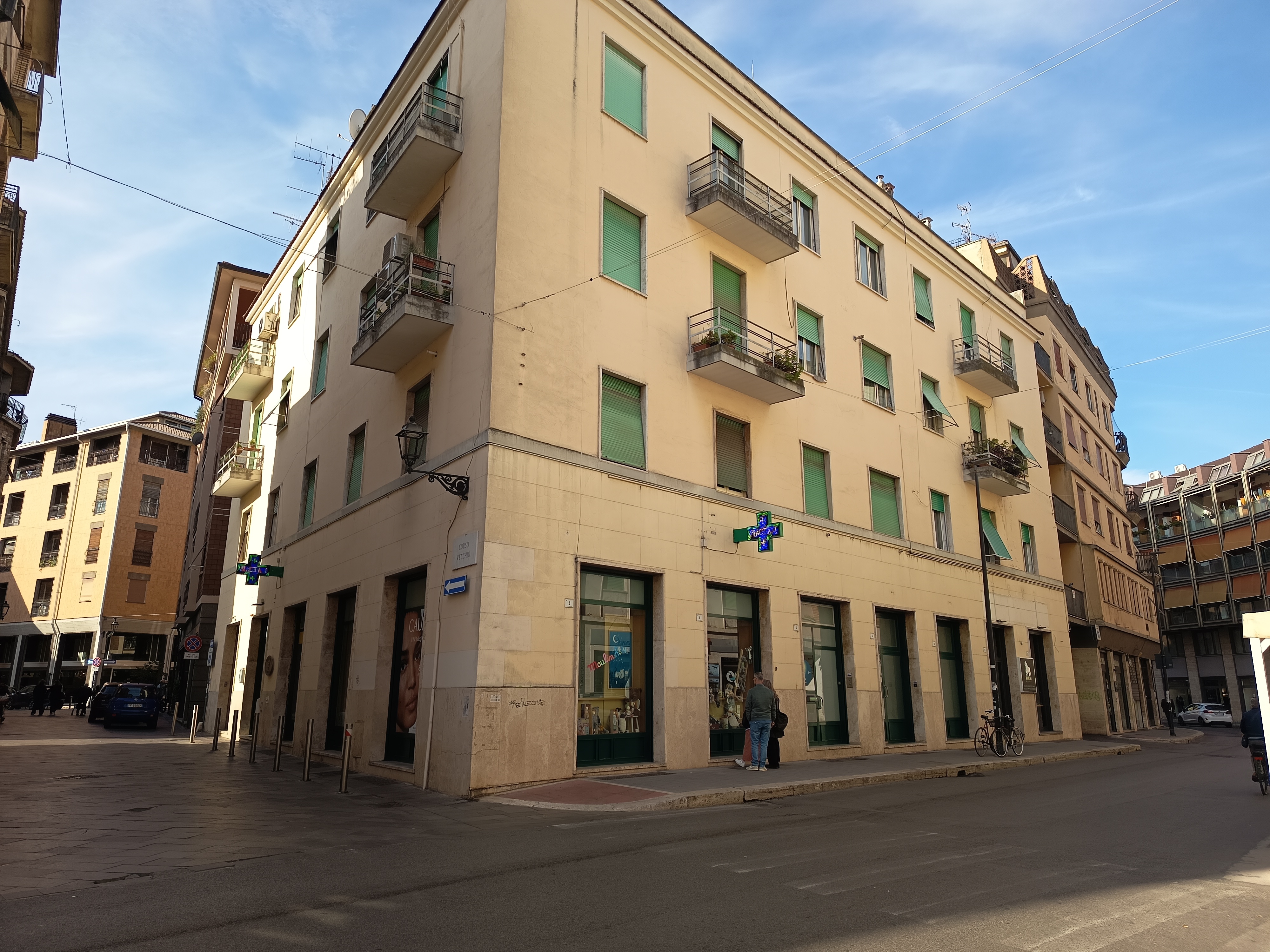Appartamenti adiacenti di mq. 140 totali